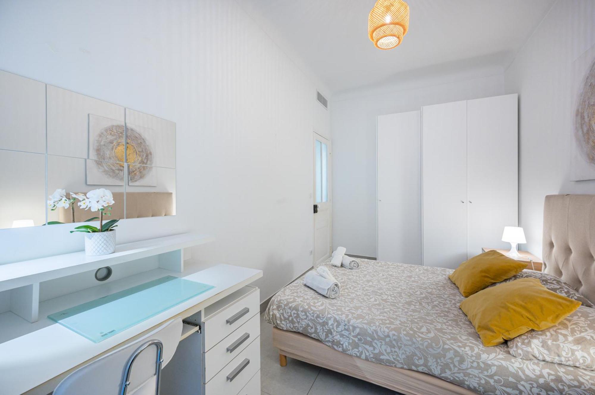 Stunning Flat By The Beach, Carre D'or-negresco Apartamento Nice